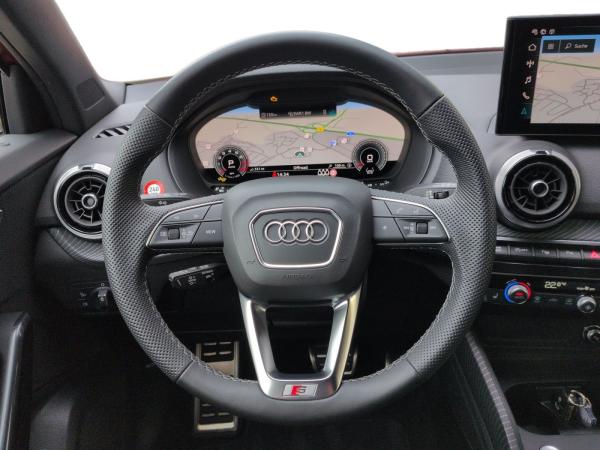 Audi Q2 Advanced 35 TFSI Matrix ACC Kamera Stdhz AHK