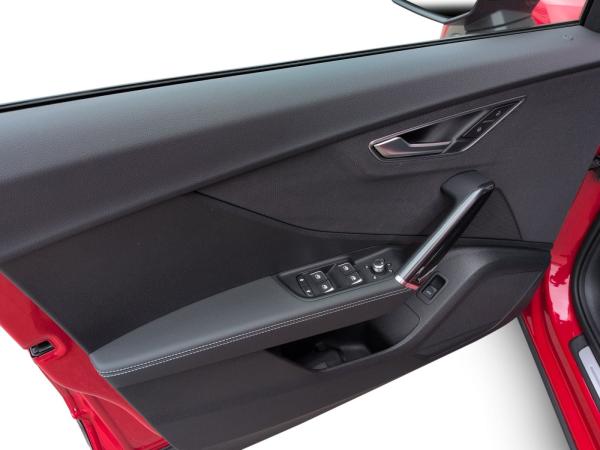 Audi Q2 Advanced 35 TFSI Matrix ACC Kamera Stdhz AHK