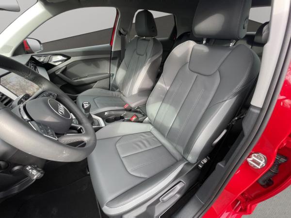 Audi A1 SB S line 30 TFSI LED Navi Carplay Leder