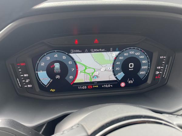 Audi A1 SB S line 30 TFSI LED Navi Carplay Leder