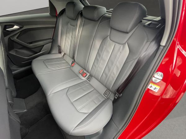 Audi A1 SB S line 30 TFSI LED Navi Carplay Leder