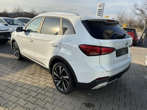 MG ZS Hybrid+ Luxury