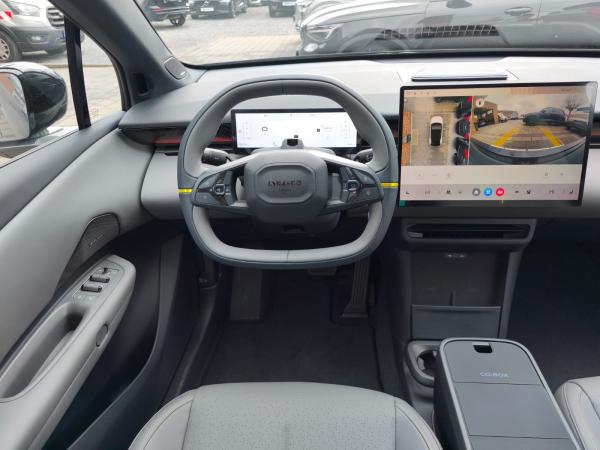 LYNK & Co 02 More ALLE FARBEN P