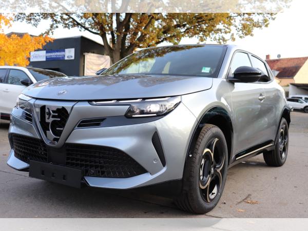 Alfa Romeo Junior INTENSA!!*SOFORT VERFÜGBAR* 1.2 VGT 100KW