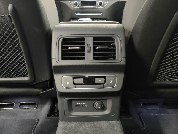 Audi Q5 Sportback S line 55 TFSI e quattro 270(367) kW(PS) S tronic