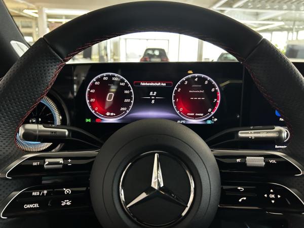 Mercedes-Benz CLA 220 4MATIC+AMG Line Plus+Premium-Plus+ Winter-Paket+Massagefunktion vorn+Head-up+Burmester® 3D-Surro