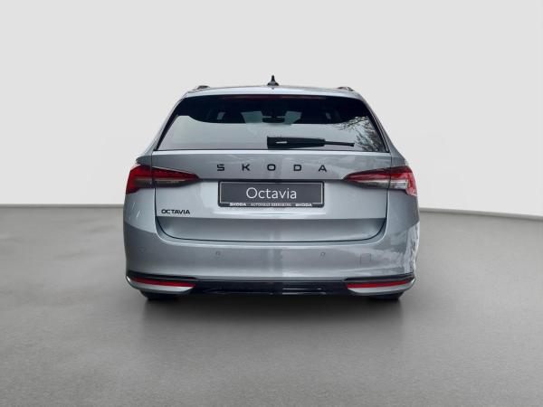 Skoda Octavia Combi Sportline 2.0 TDI 360 ACC AHK HUD