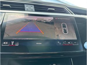 Audi Q8 e-tron advanced 50 qu. PANO HUD AHK Matrix 19