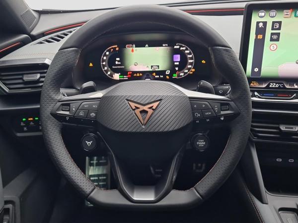 Cupra Formentor VZ e-Hybrid MATRIX ACC AHK Pano