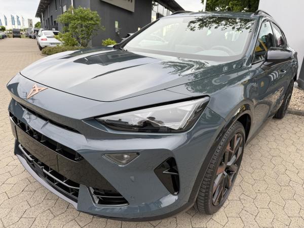 Cupra Formentor Extreme AHK Pano Akrapovic