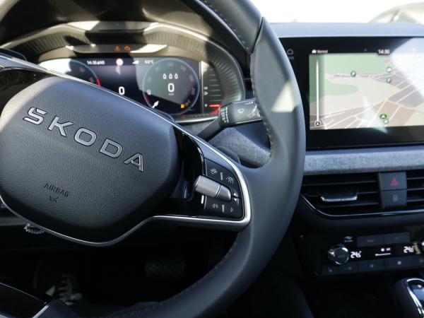 Skoda Scala 1.5 TSI DSG Balance SHZ ACC MATRIX-LED AHK *904*