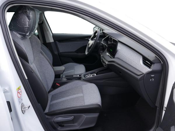 Skoda Octavia Combi 2.0 TDI DSG Balance SHZ NAVI AHK ACC LED *869*