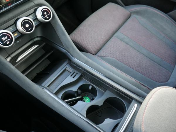 Skoda Kodiaq 2.0 TSI DSG RS 4X4 PANO MATRIX-LED AHK *841*