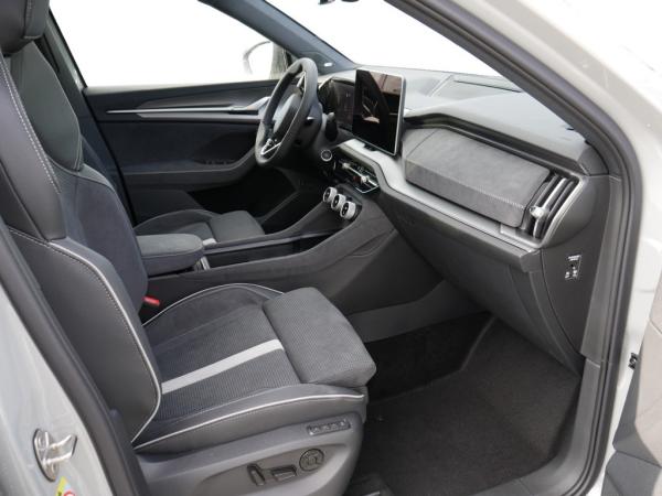 Skoda Kodiaq 2.0 TDI DSG Sportline 4x4 7-Sitzer AHK ACC LED *876*
