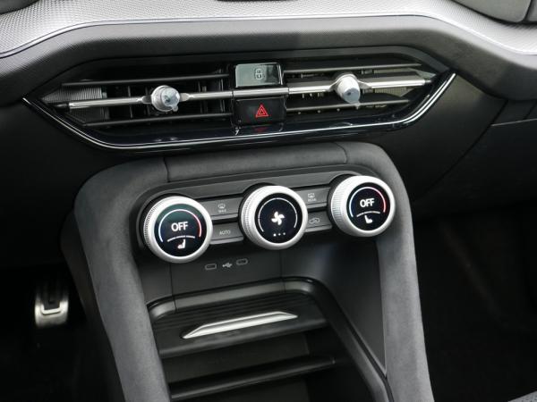 Skoda Kodiaq 2.0 TDI DSG Sportline 4x4 7-Sitzer AHK ACC LED *876*