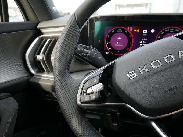 Skoda Kodiaq 2.0 TDI DSG Sportline 4x4 7-Sitzer AHK ACC LED *876*