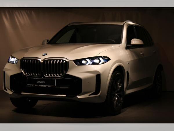 BMW X5 xDrive40i M Sport ab Lager!