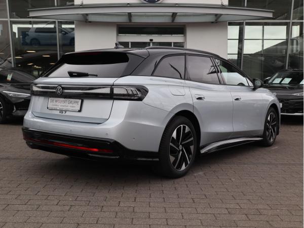 Volkswagen ID.7 Tourer Pro (286 PS) 77 kWh *AHK*NAVI*WÄRMEPUMPE*GANZJAHRESREIFEN*