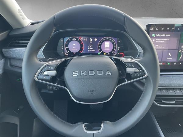 Skoda Octavia Combi 2.0 TDI *PRIVAT*SOFORT* l DSG l AHK l PANO l NAVI l MATRIX l 360°