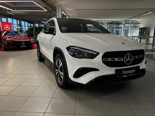 Mercedes-Benz GLA 220 d 4MATIC+ Edition Progressive Line+ Panorama-Schiebedach+AHK+ Winter-Paket+ Totwinkel+DISTRONIC+360°