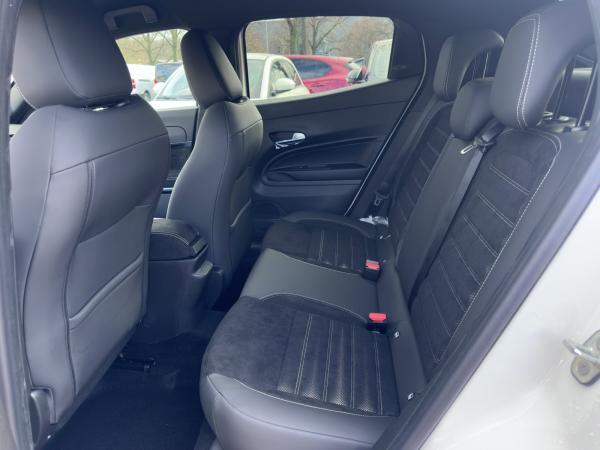 Alfa Romeo Junior Sport Speciale e-DCT6