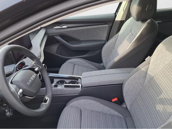 Skoda Superb Combi 2.0 TDI DSG Selection