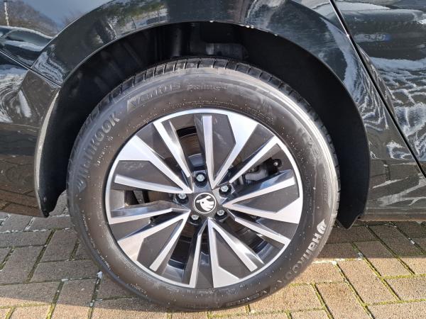Skoda Superb Combi 2.0 TDI DSG Selection