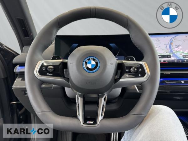 BMW 530 e M SPORT 20" INNOVATIONSPAKET DRIVING ASSIST PLUS HARMAN/KARDON