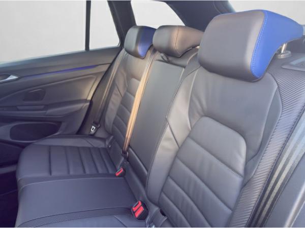 Volkswagen Golf Variant R BlackStyle, 333PS, R-Performance-Paket, AHK, Panoorama-Dach, Matrix, etc