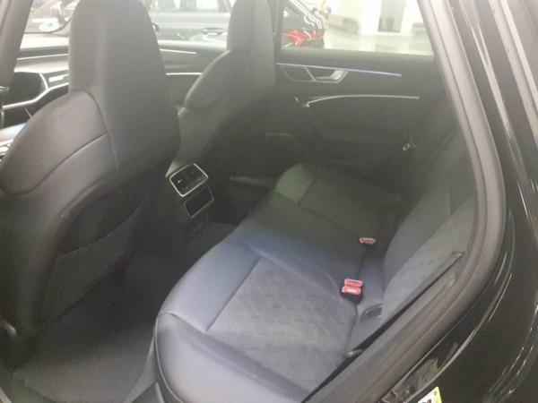 Audi RS6 Avant qu MATRIX Pano AHK Virtual 360° 4xSHZ