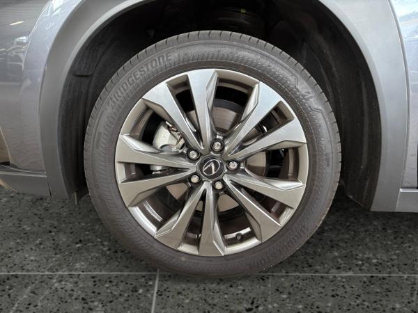 Lexus UX-300h UX 300h Neues Modell F Sport Design *Leasingaktion*INKL.Wechsel*