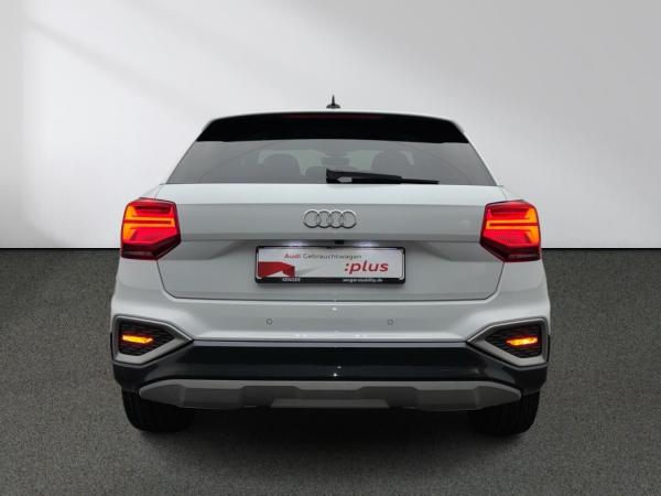 Audi Q2 35 TFSI advanced S tronic Matrix ACC AHK