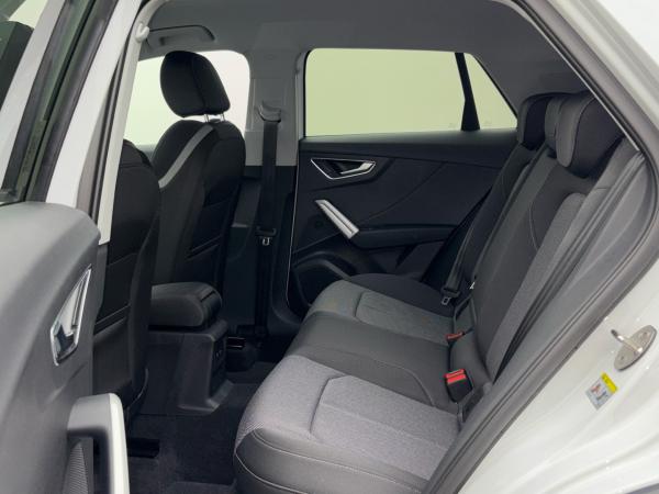Audi Q2 35 TFSI advanced S tronic Matrix ACC AHK