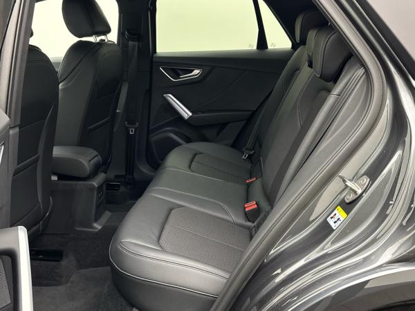 Audi Q2 35 TFSI S line LED Digitales Cockpit Kamera