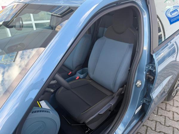 Fiat Grande Panda 1.2 Hybrid eDCT Business Edition in 4 Farben verfügbar Abholung Mannheim