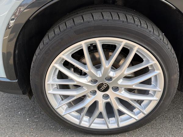 Audi Q2 Advanced 35 TFSI S tronic MMI Matrix AHK