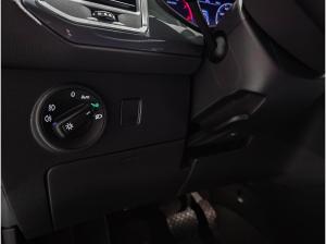 Seat Ateca 1.5 TSI DSG Road Edition Allwetterreifen ACC PDC V+H NAVI LE