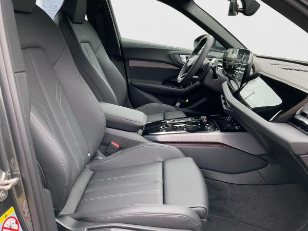 Audi A5 Avant TFSI quattro S tron ic