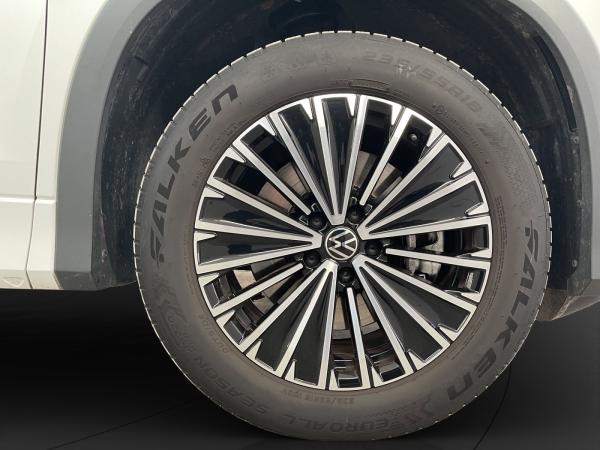 Volkswagen Tayron 1.5 eTSI Life 7-Sitzer AHK Matrix LM 18" Navi ACC