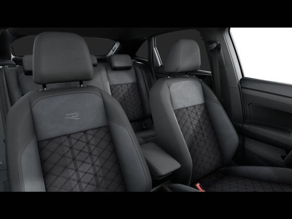 Volkswagen Taigo 1.5 TSI DSG R-Line BlackStyle AHK Fahrkomf Winterräder