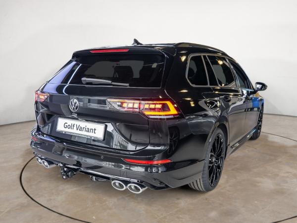 Volkswagen Golf VIII