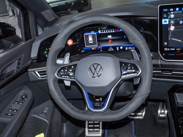 Volkswagen Golf VIII