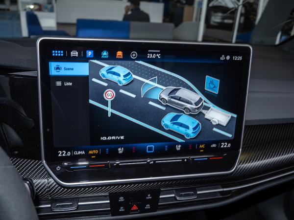 Volkswagen Golf VIII