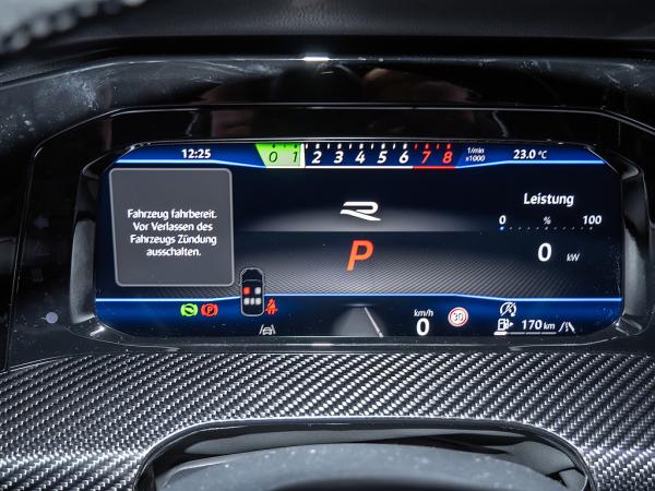 Volkswagen Golf VIII