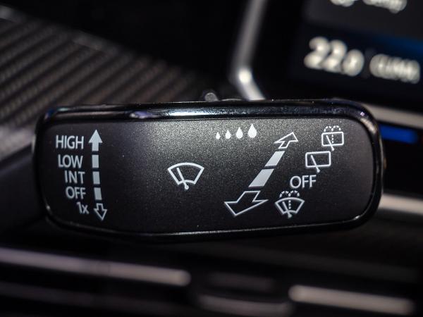 Volkswagen Golf VIII