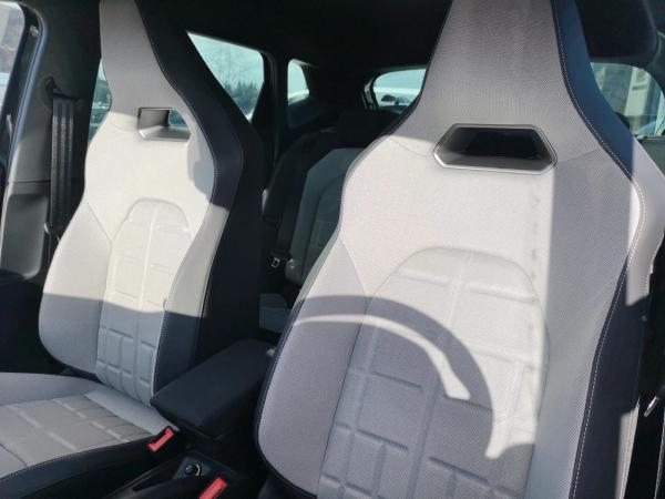 Seat Ibiza SEAT Ibiza FR 1.0 TSI 85 kW (116 PS) 7-Gang-DSG