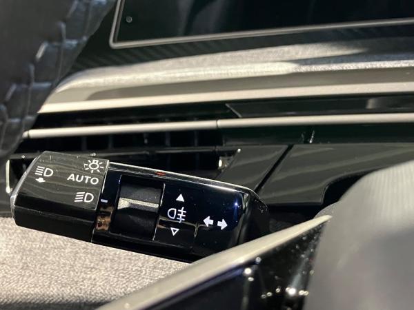 Peugeot 3008 1.2 LED+Navi+Sitzheizung,Klima,USB