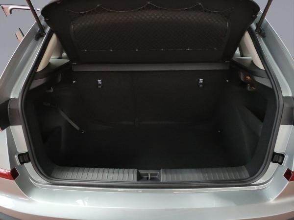 Skoda Kamiq Essence 1.0 TSI DSG LED DAB SHZ PDC