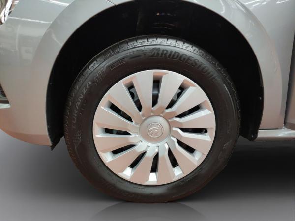 Skoda Kamiq Essence 1.0 TSI DSG LED DAB SHZ PDC