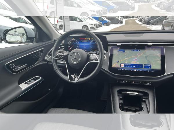 Mercedes-Benz E 300 e Limousine Avantgarde+KeyGo+Distronic+Kam